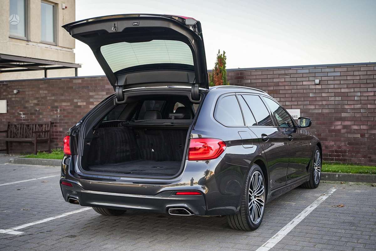 BMW 520, 2.0 l., wagon