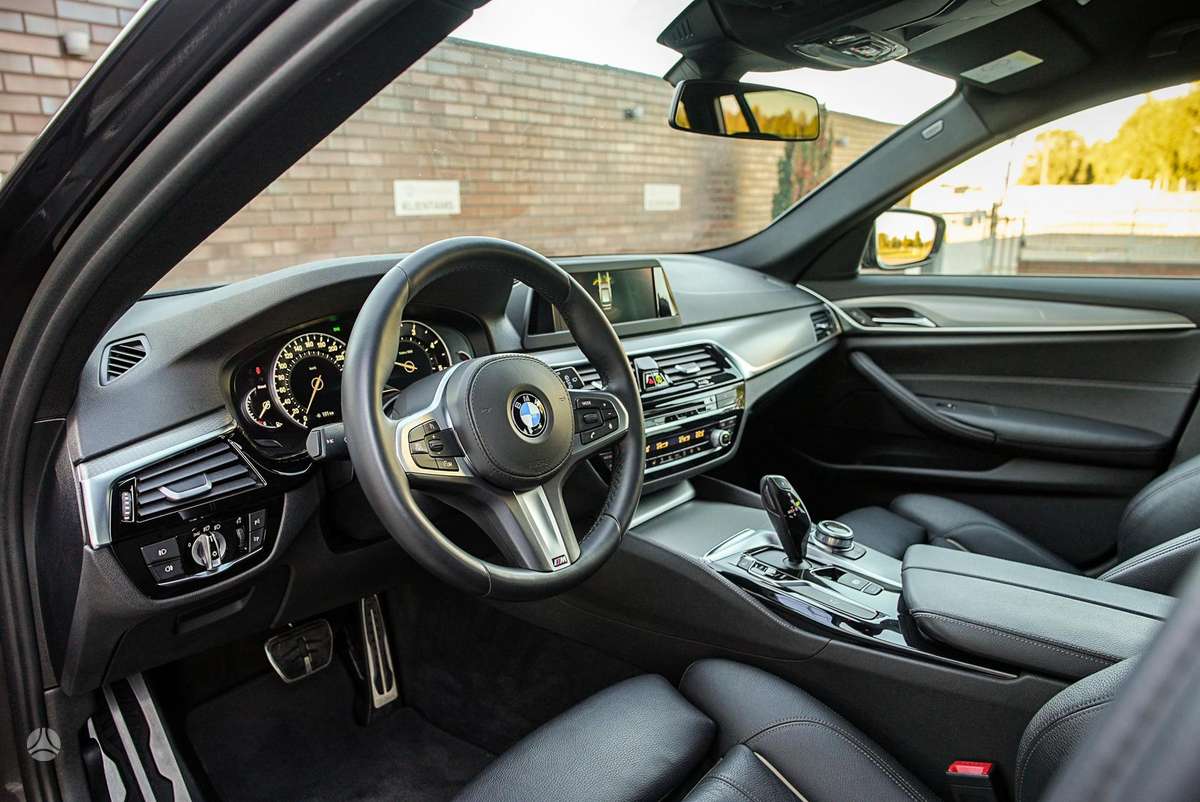 BMW 520, 2.0 l., wagon