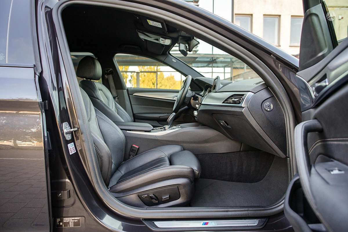 BMW 520, 2.0 l., wagon