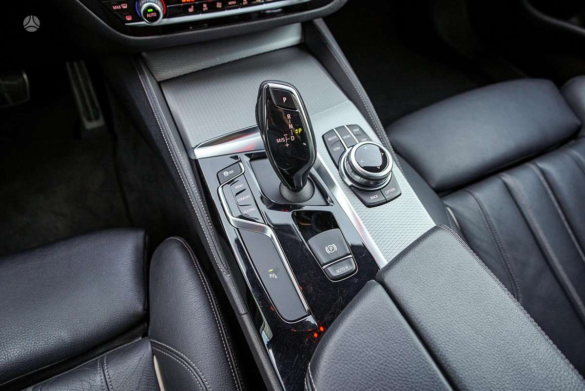 BMW 520, 2.0 l., universalas