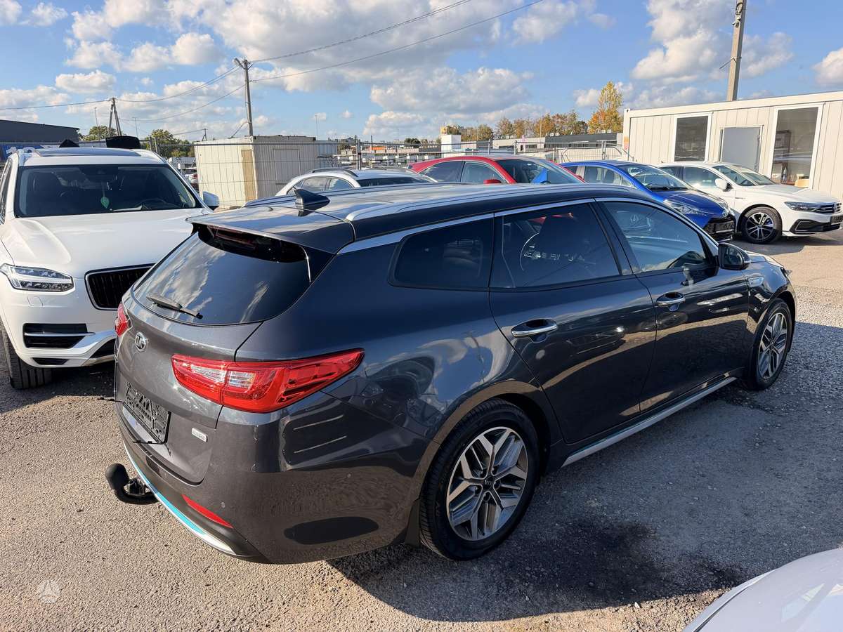 Kia Optima, 2.0 l., wagon