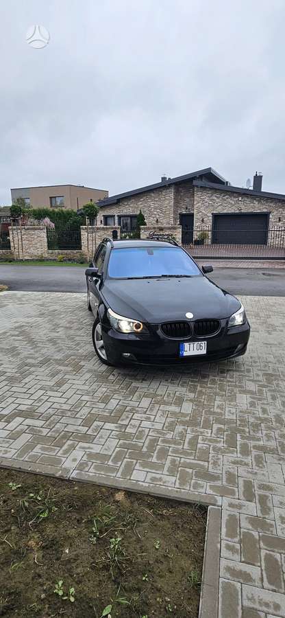 BMW 520, 2.0 l., universalas