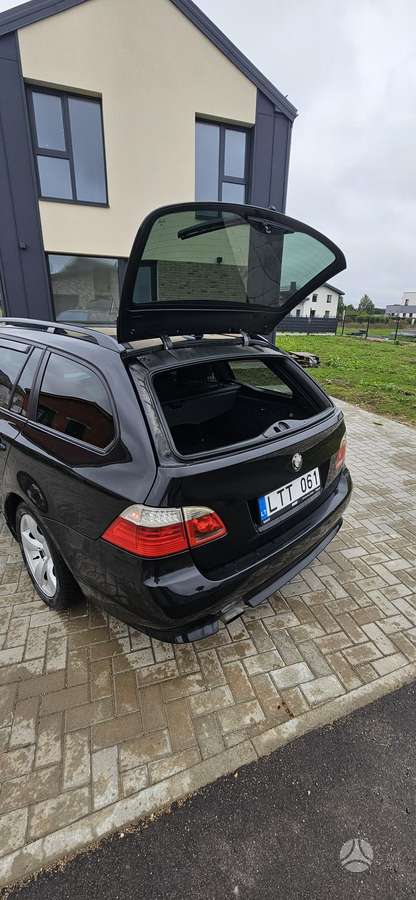BMW 520, 2.0 l., wagon