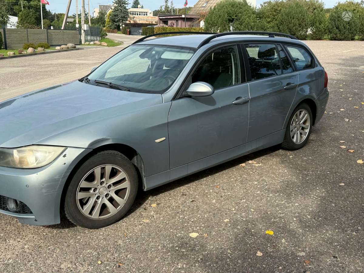 BMW 320, 2.0 l., universalas