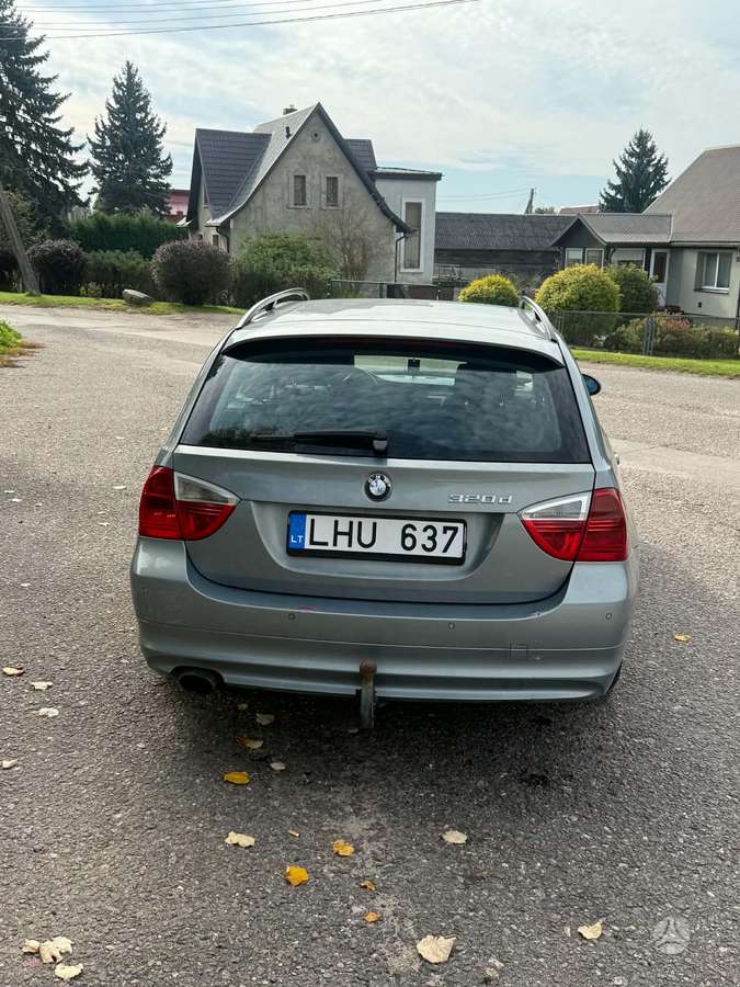 BMW 320, 2.0 l., wagon