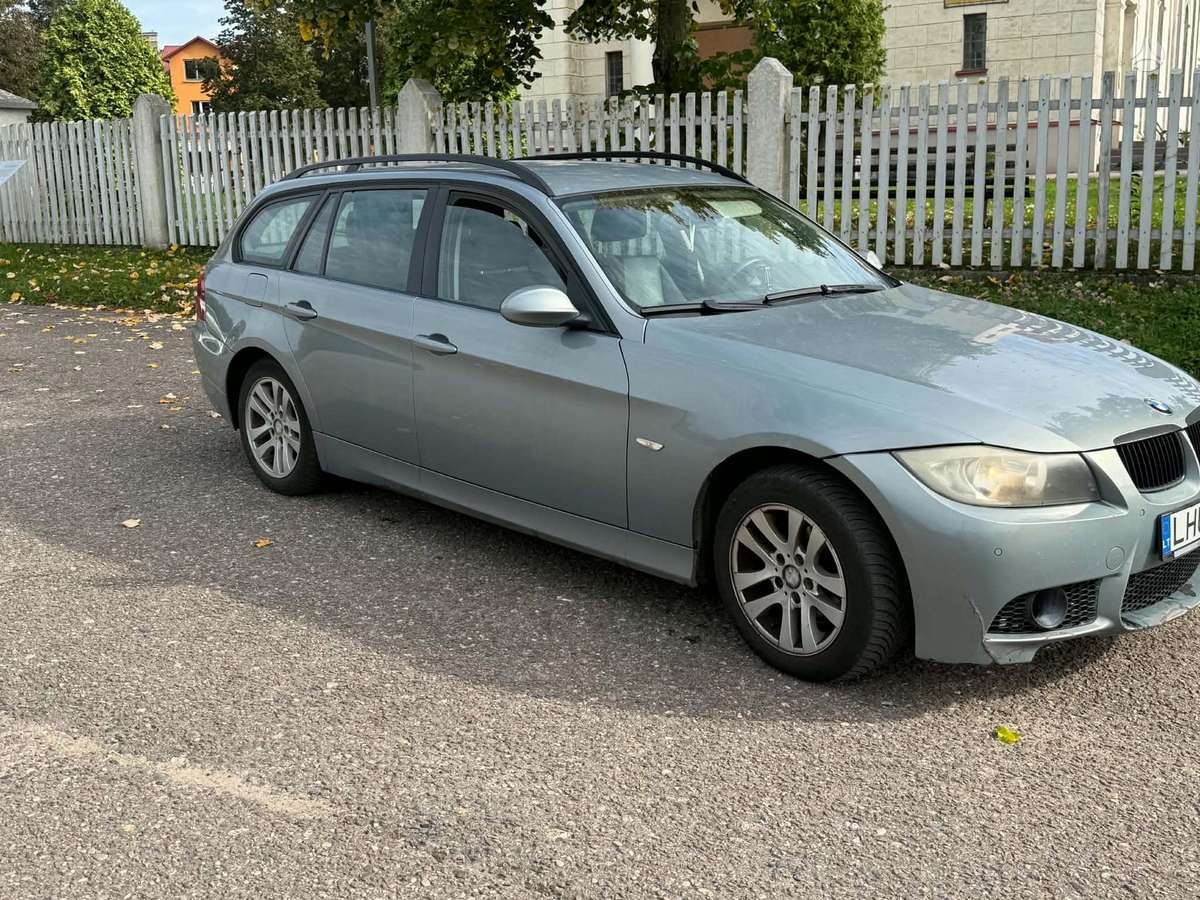 BMW 320, 2.0 l., wagon