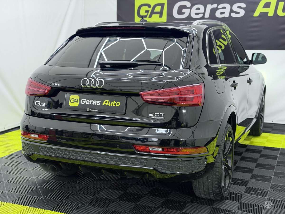 Audi Q3, 2.0 l., Внедорожник / Кроссовер