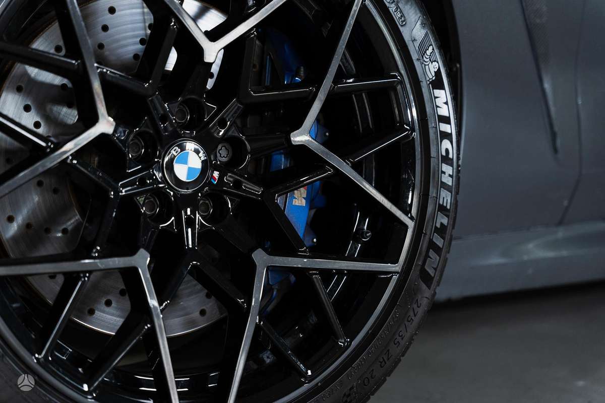 BMW M8, 4.4 l., coupe