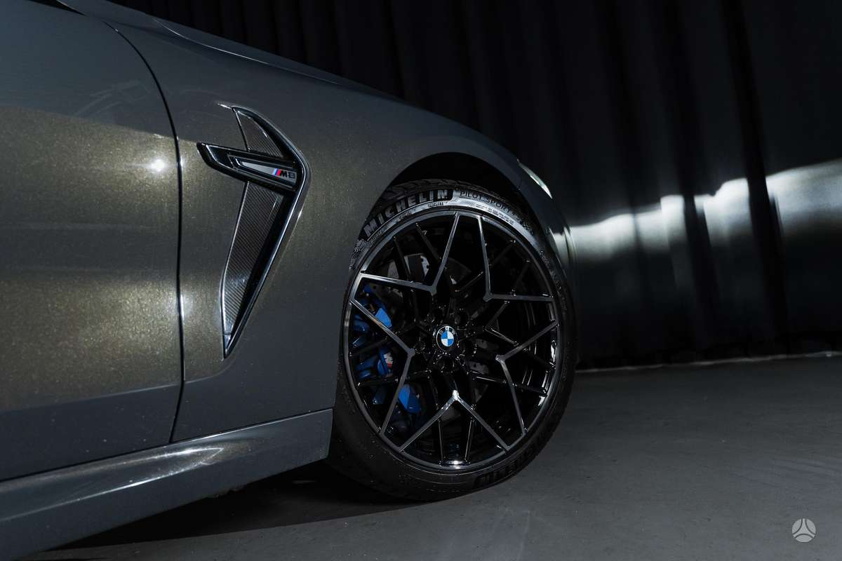 BMW M8, 4.4 l., Купе (coupe)