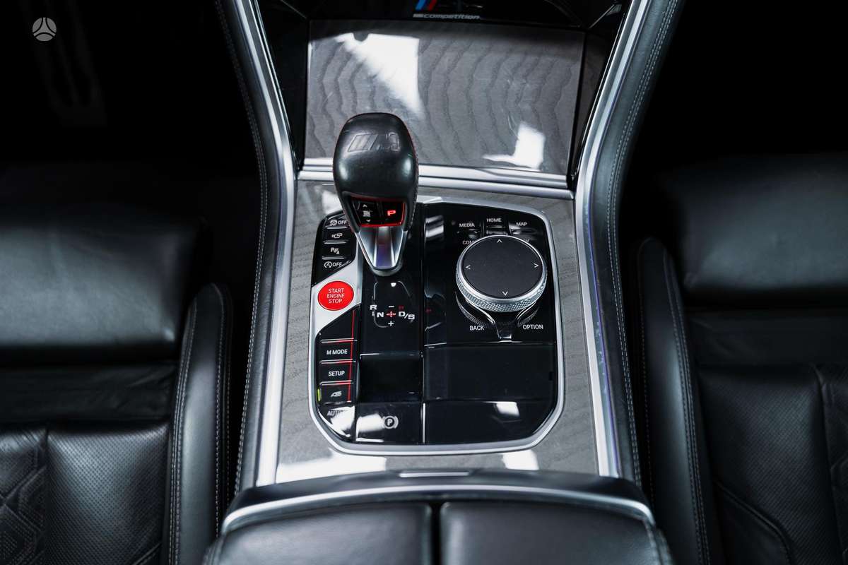 BMW M8, 4.4 l., Купе (coupe)