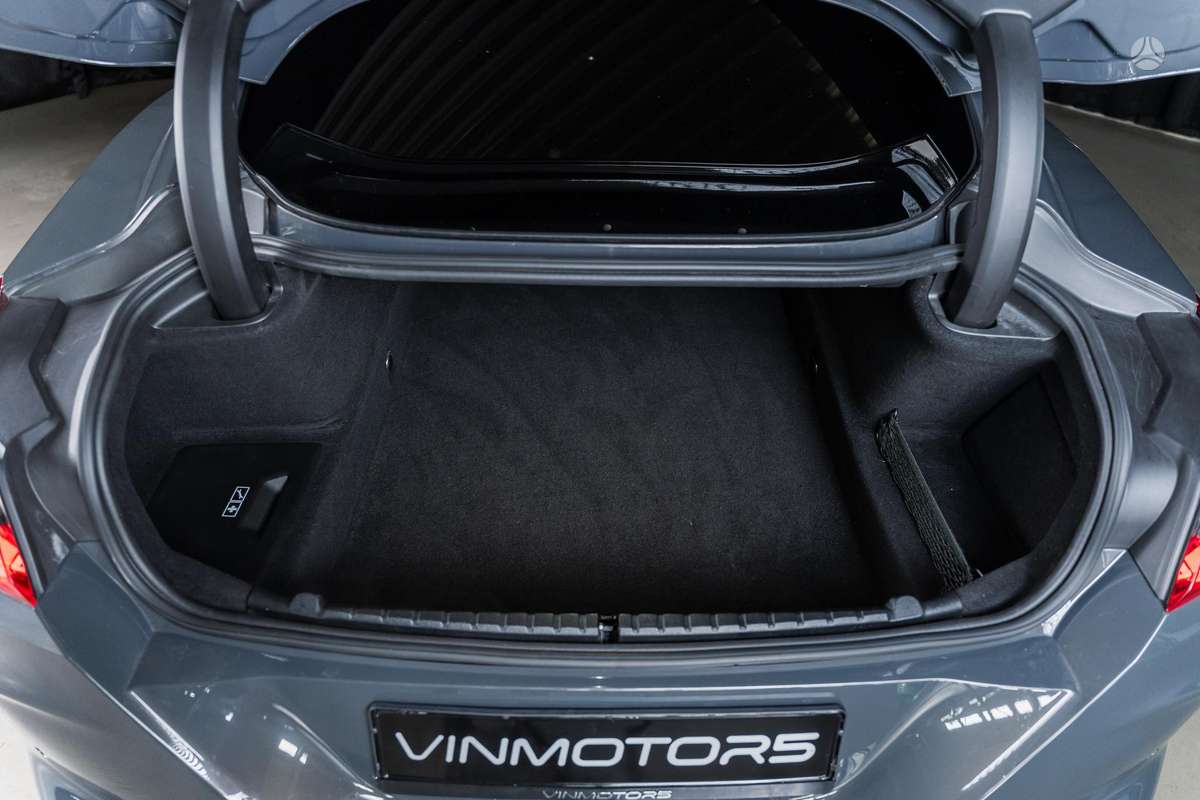 BMW M8, 4.4 l., Купе (coupe)
