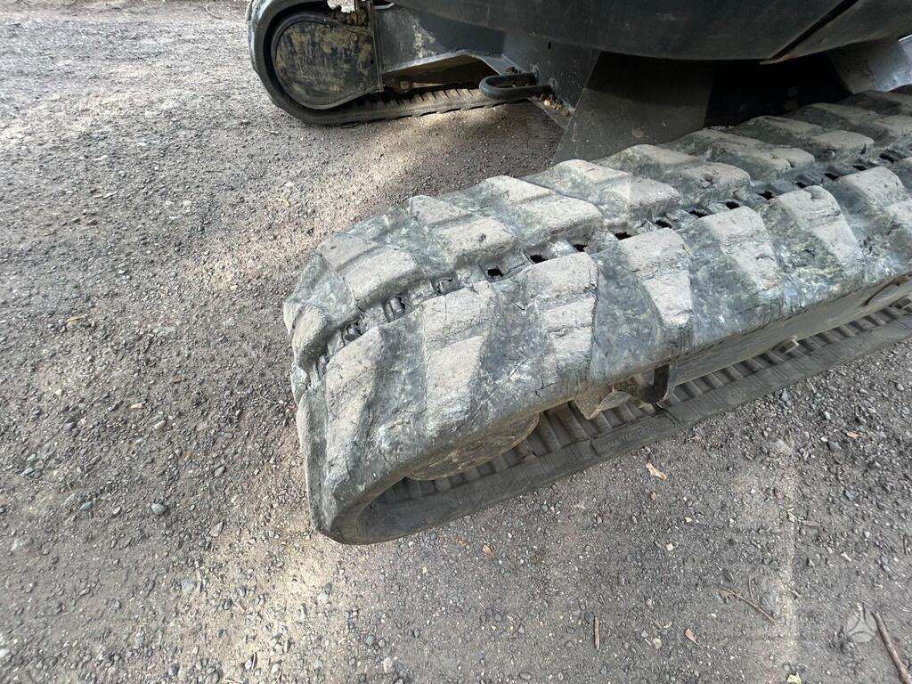 Bobcat E35, ekskavatoriai