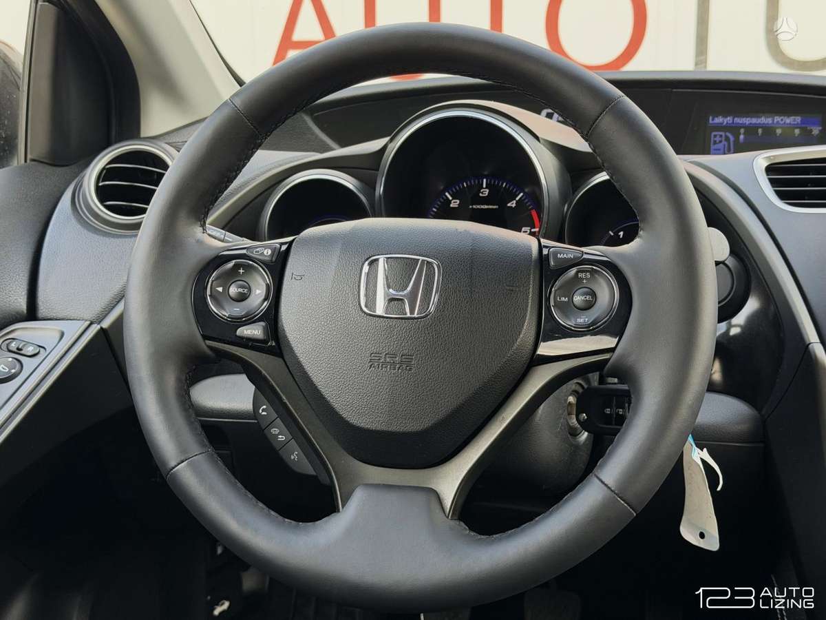 Honda Civic, 1.6 l., hatchback