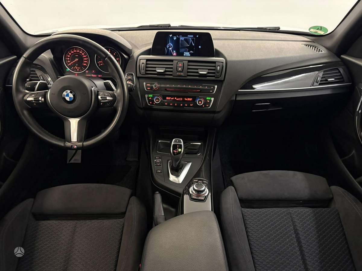 BMW 120, 2.0 l., Хэтчбек