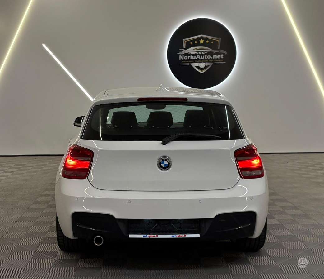 BMW 120, 2.0 l., Хэтчбек