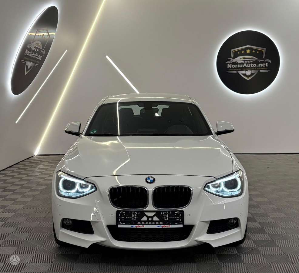 BMW 120, 2.0 l., hatchback