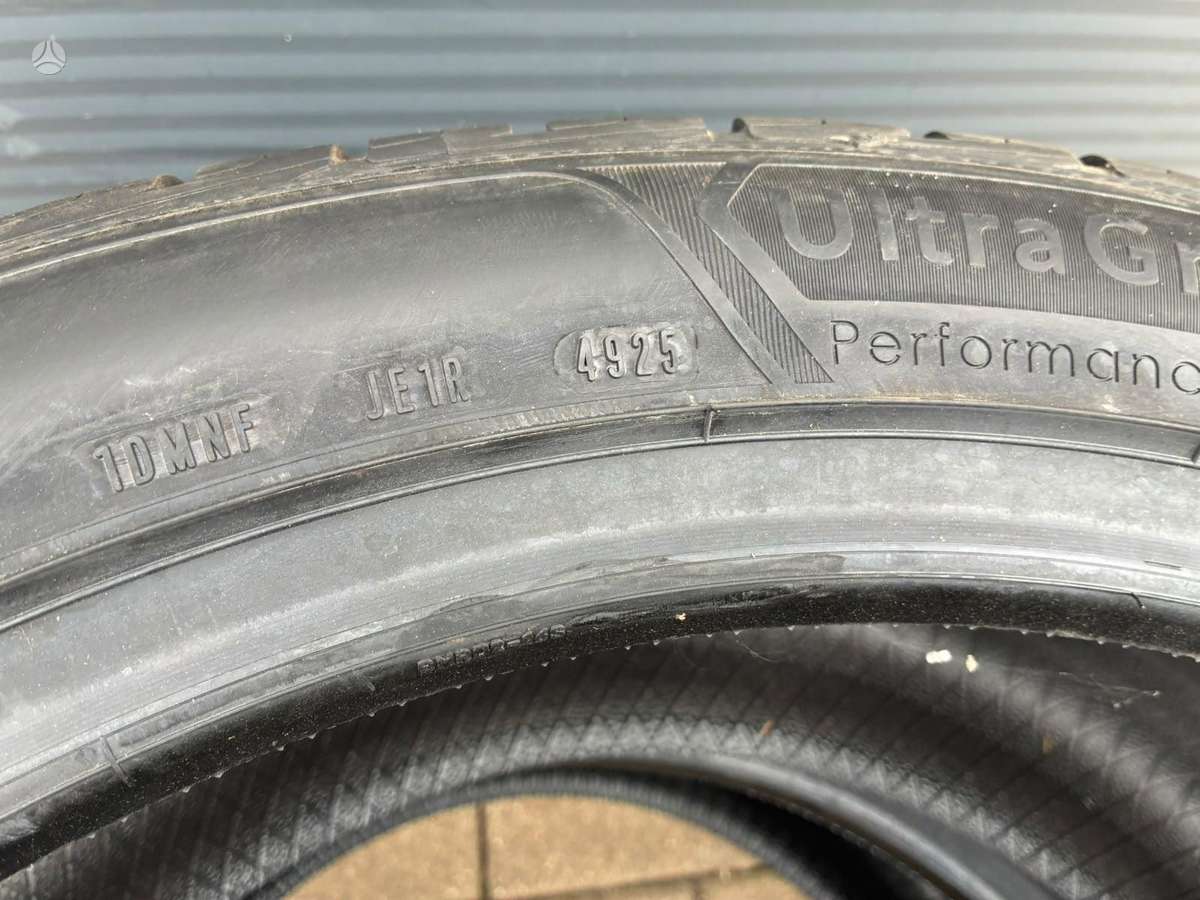 Goodyear UltraGrip Performance SUV, winter 285/40 R21
