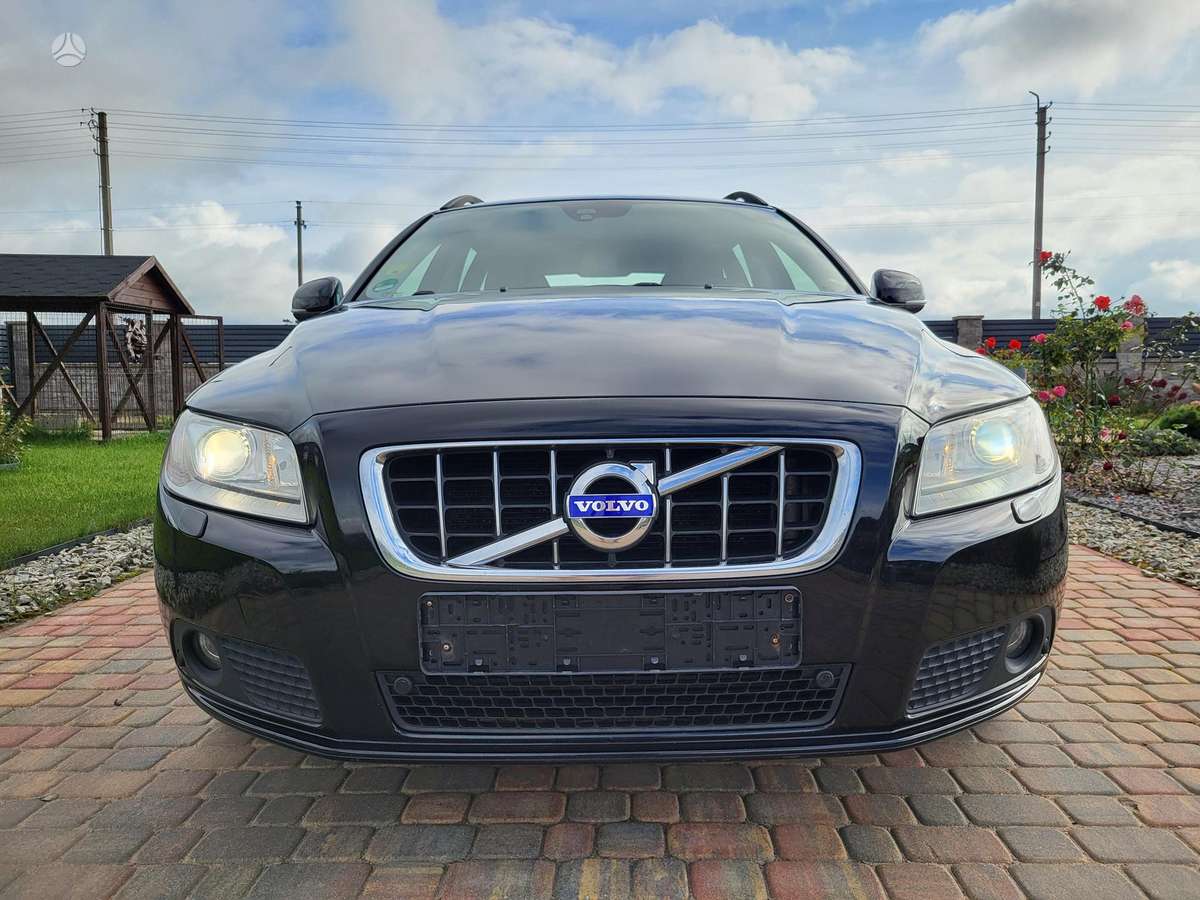 Volvo V70, 2.0 l., Универсал