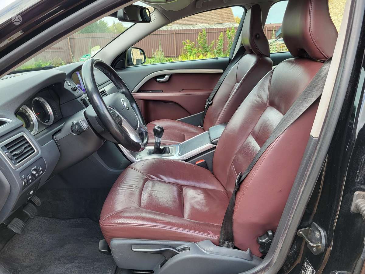 Volvo V70, 2.0 l., wagon