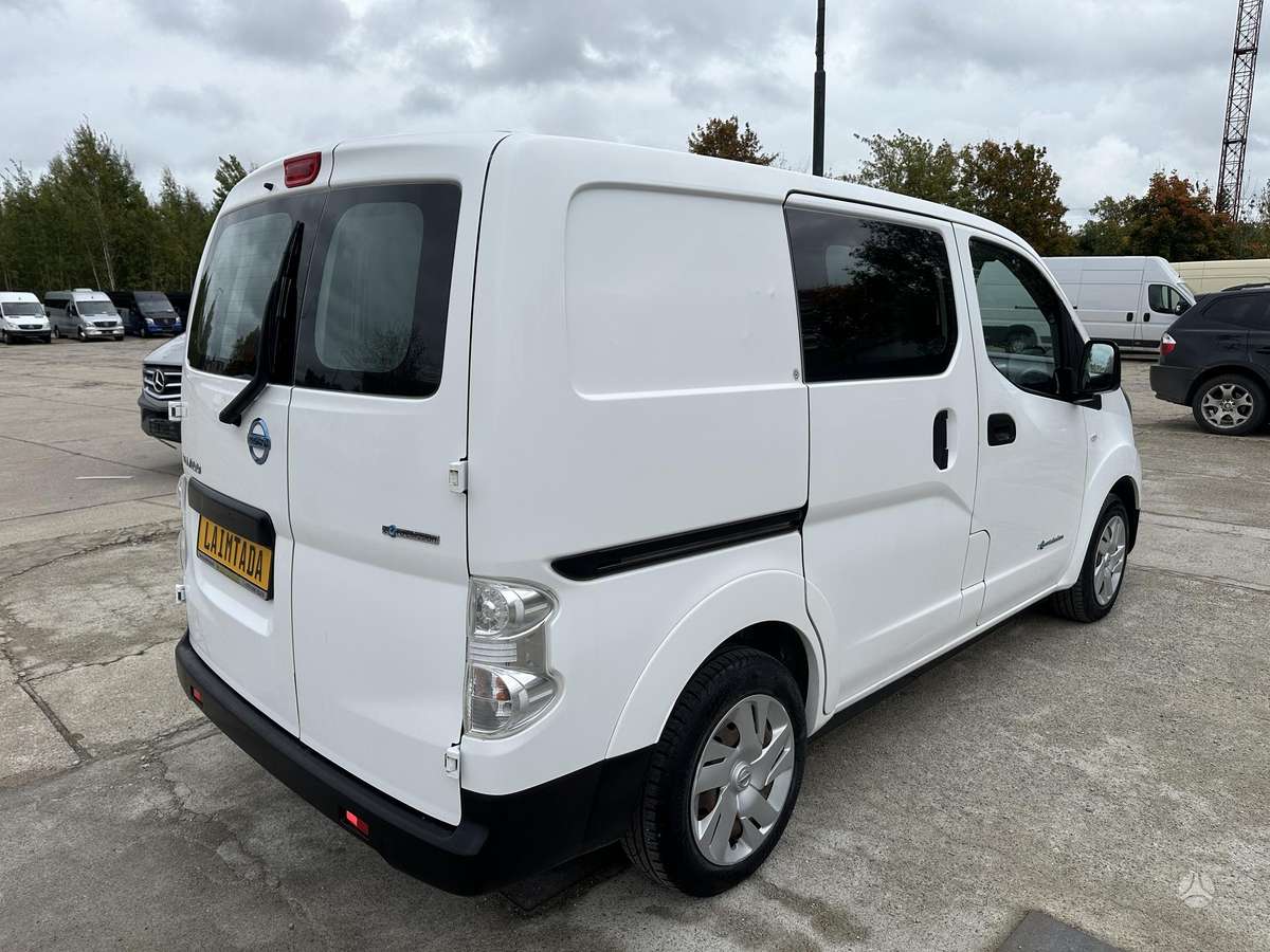 Nissan e-NV200, komercinis