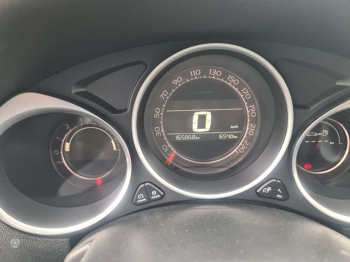 Citroen DS4, 1.6 l., hatchback