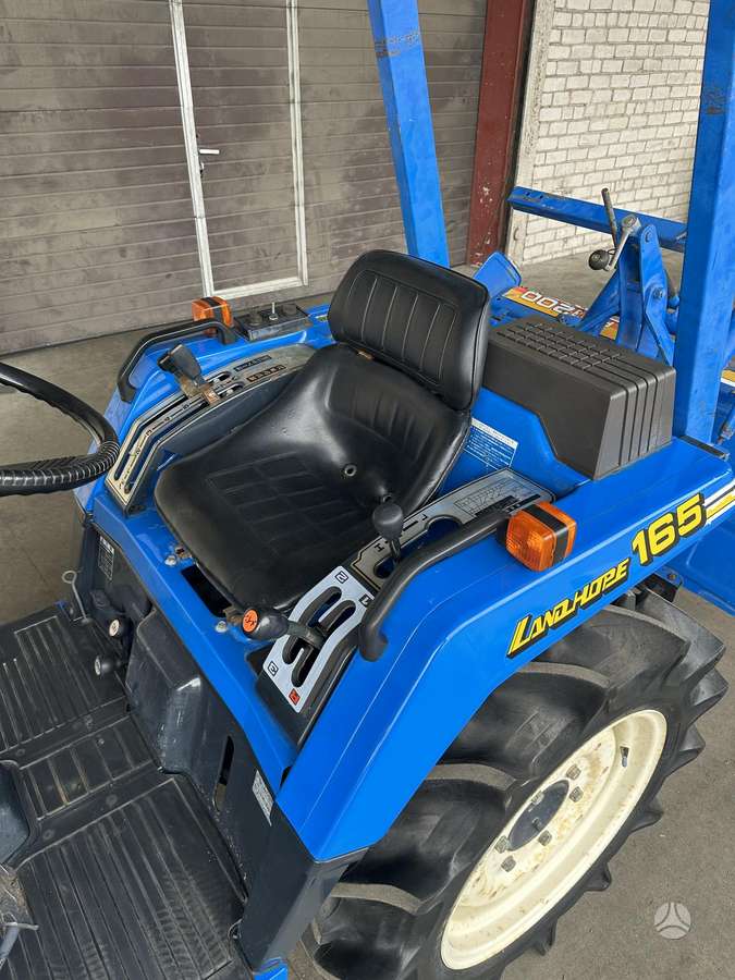 Iseki TU165, tractors