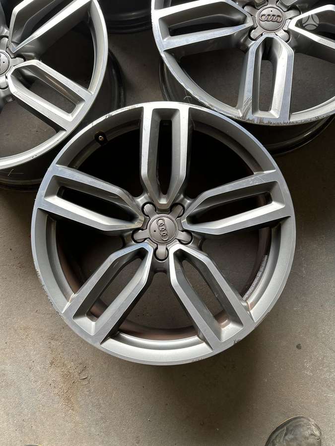 Audi, lengvojo lydinio, R21
