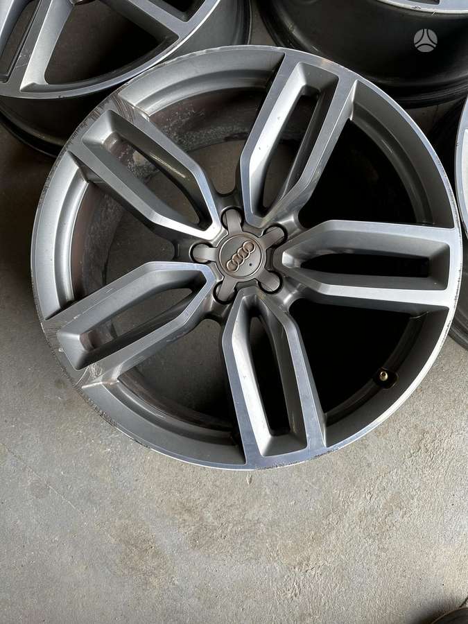 Audi, lengvojo lydinio, R21