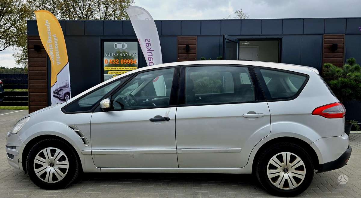 Ford S-MAX 2011 — photo 5
