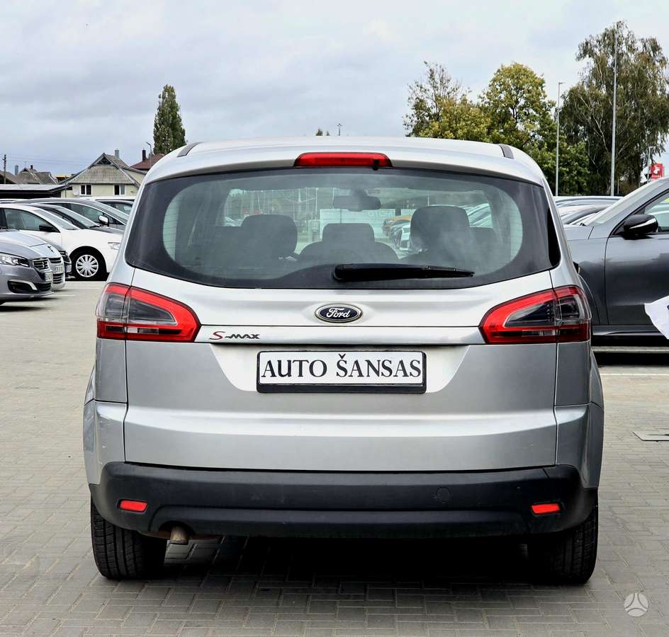 Ford S-MAX 2011 — photo 9