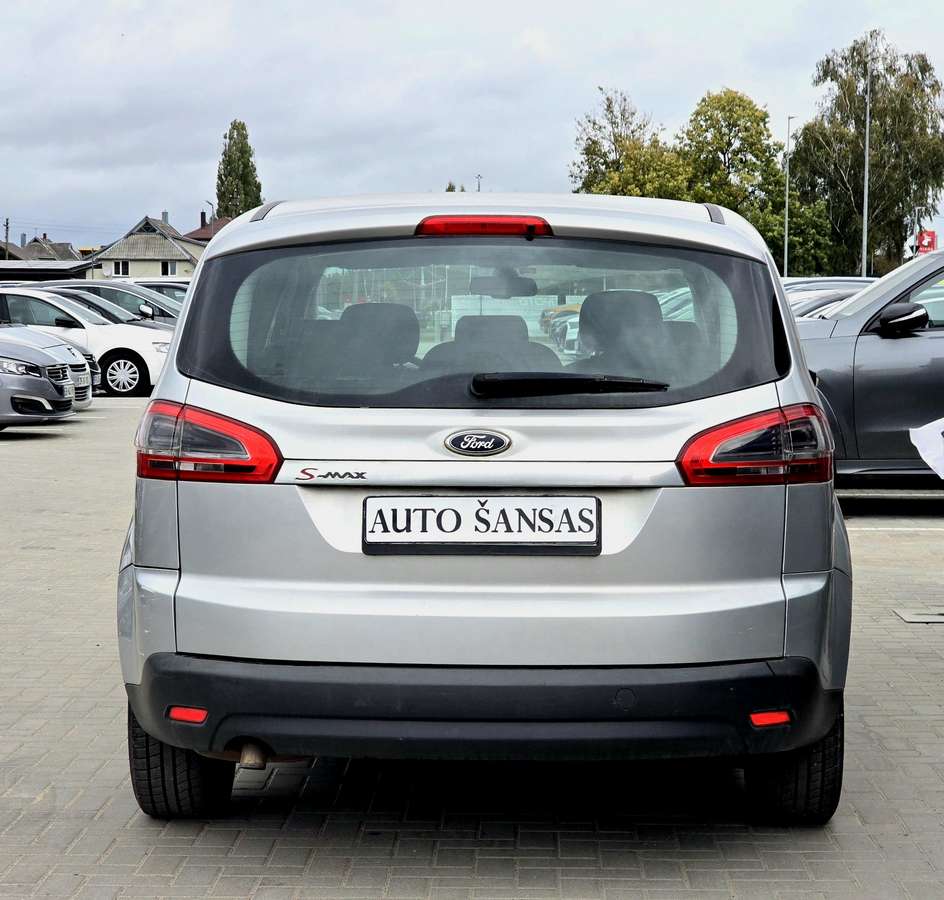 Ford S-MAX 2011 — photo 10