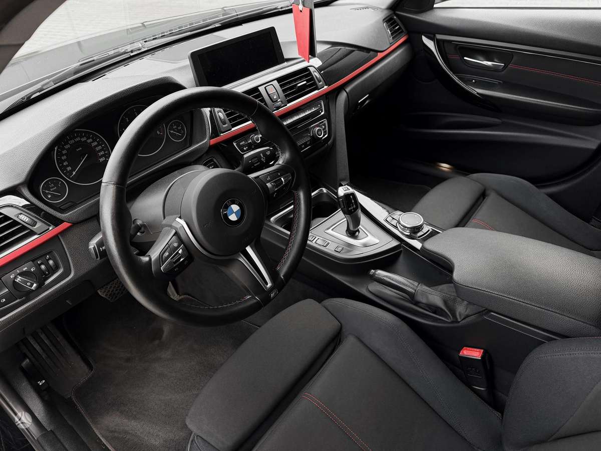BMW 320, 2.0 l., wagon