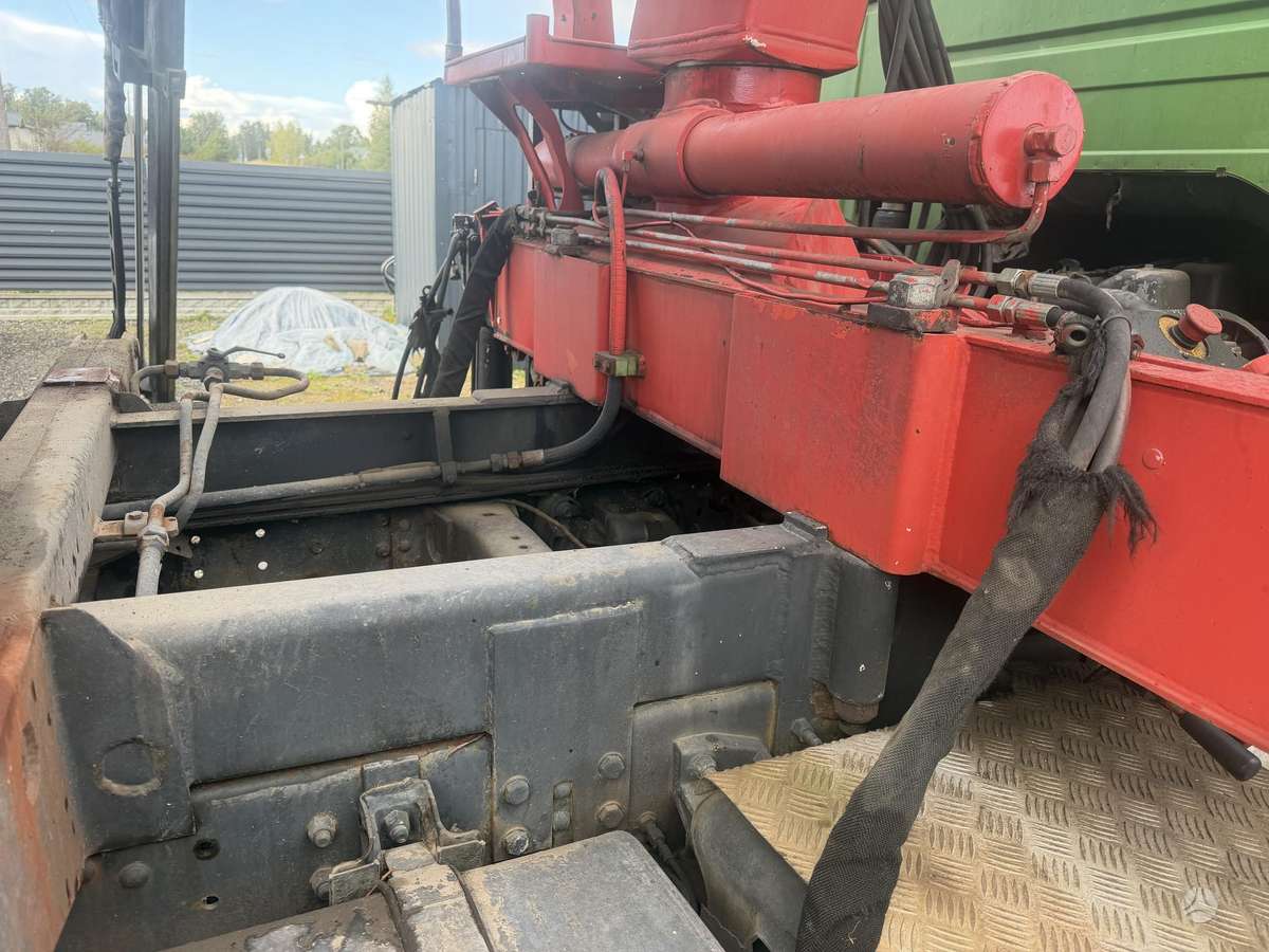 Scania P94/260, dumpers with crane