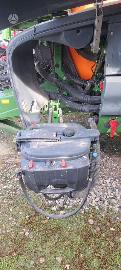 Amazone UX 6201 Super, purkštuvai
