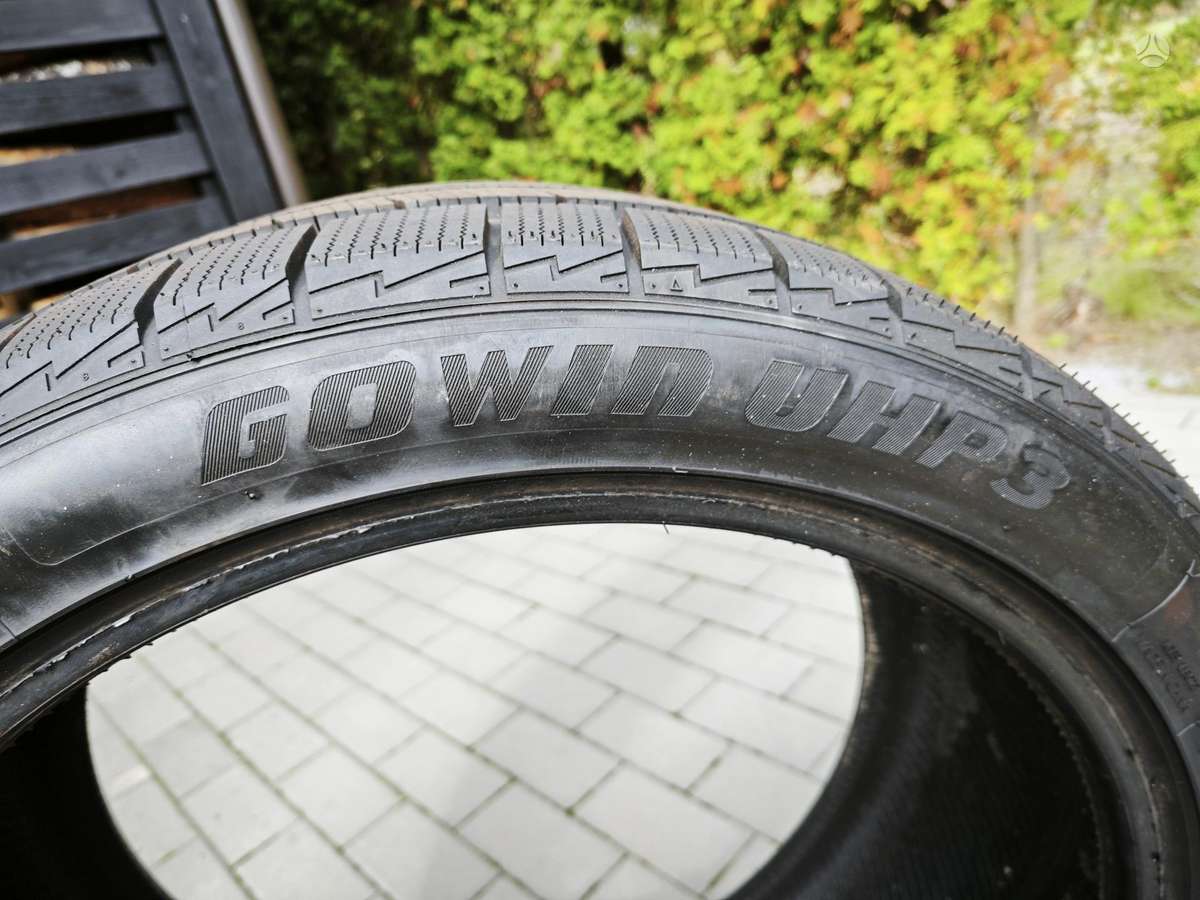 Fortuna, winter 295/35 R21
