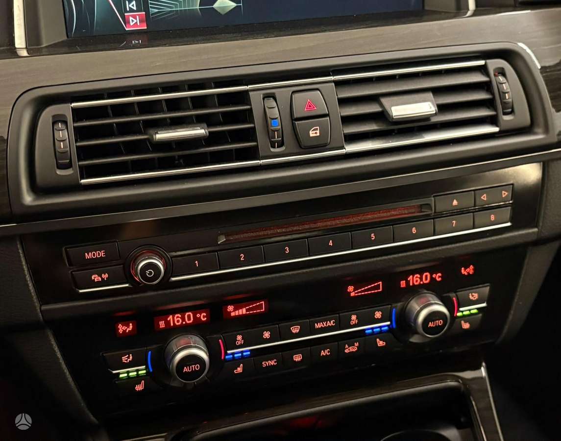 BMW 520, 2.0 l., universalas