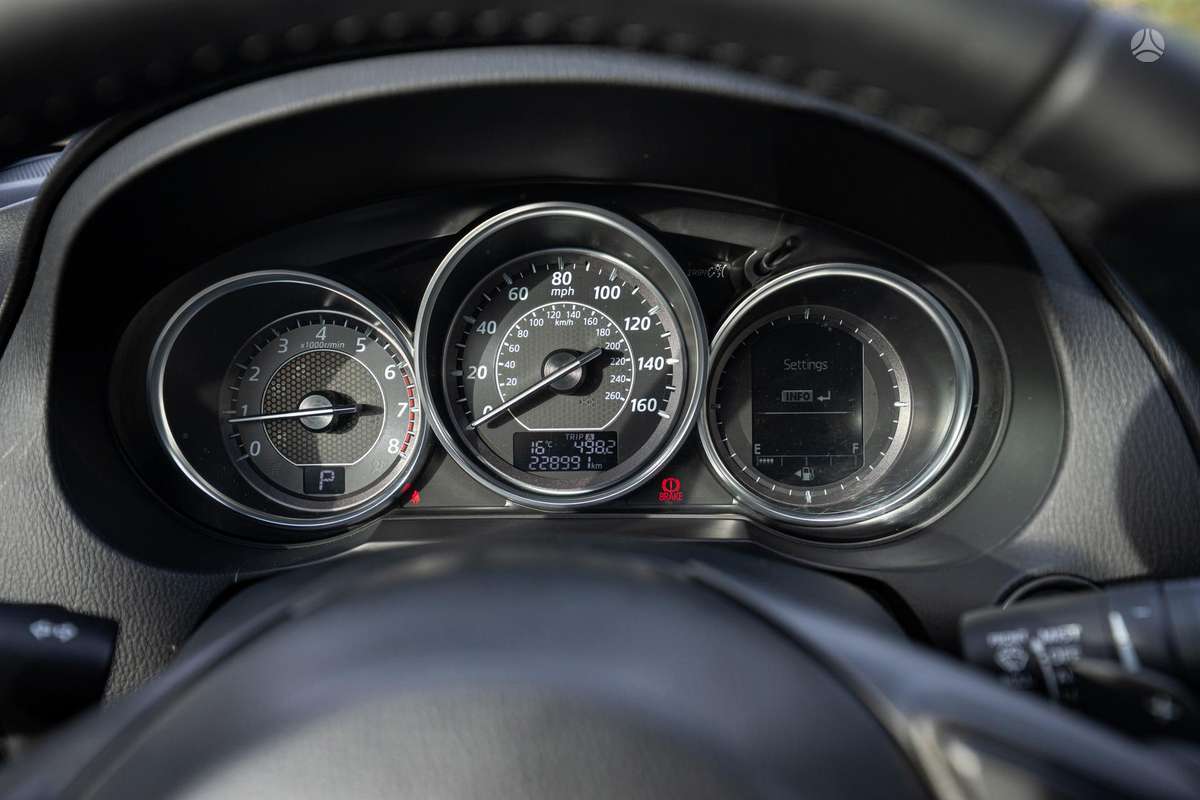 Mazda 6, 2.5 l., sedanas