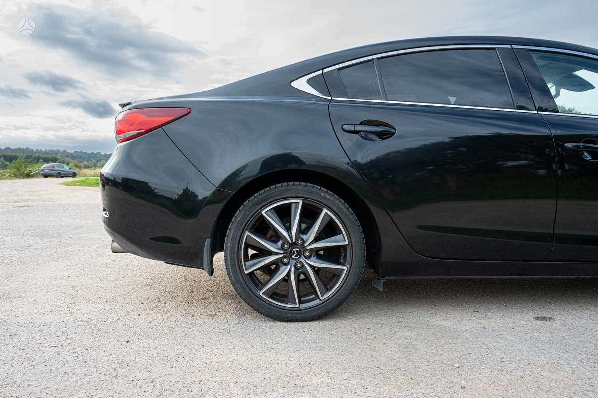 Mazda 6, 2.5 l., sedanas