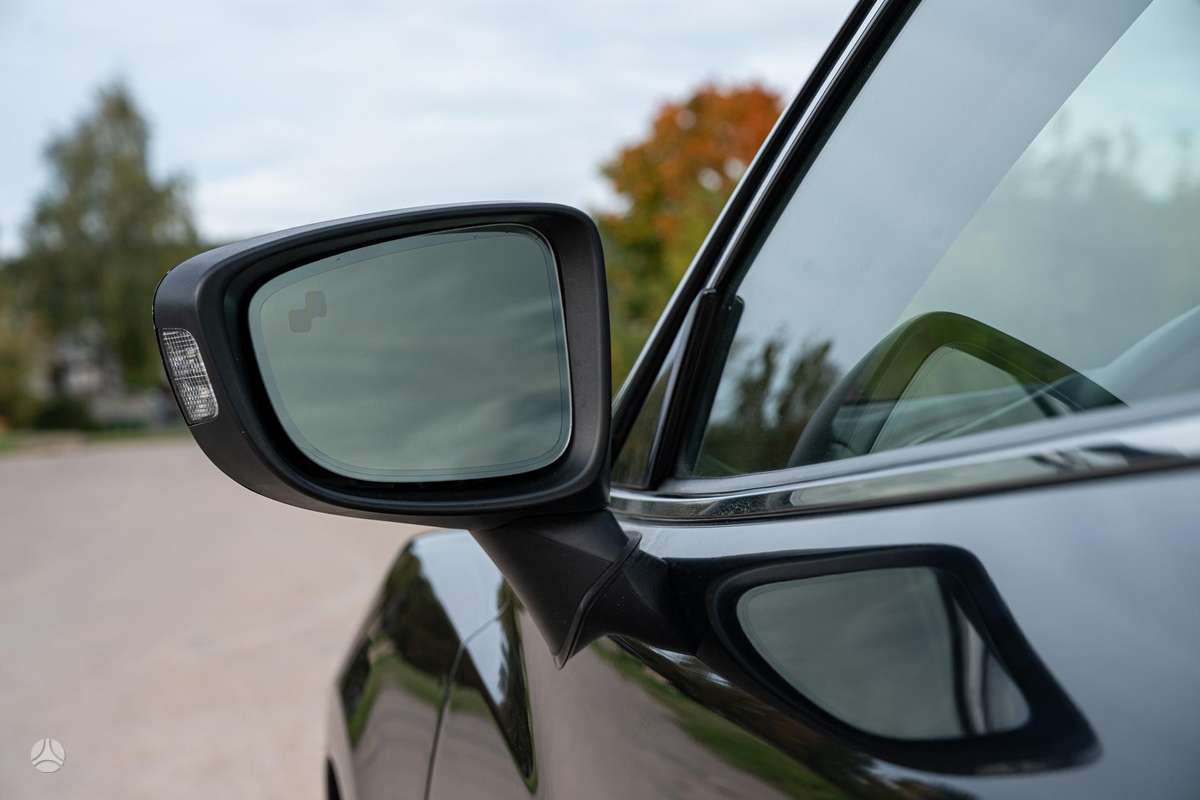 Mazda 6, 2.5 l., sedanas