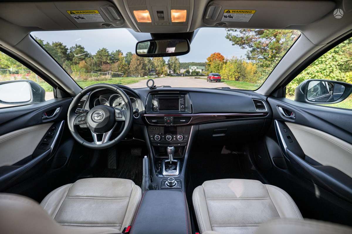 Mazda 6, 2.5 l., saloon / sedan