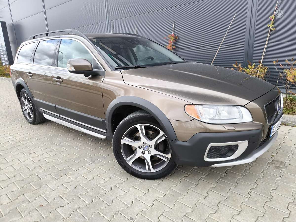 Volvo XC70, 2.4 l., universalas