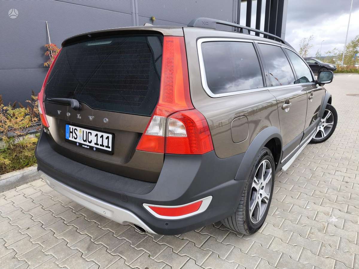 Volvo XC70, 2.4 l., Универсал