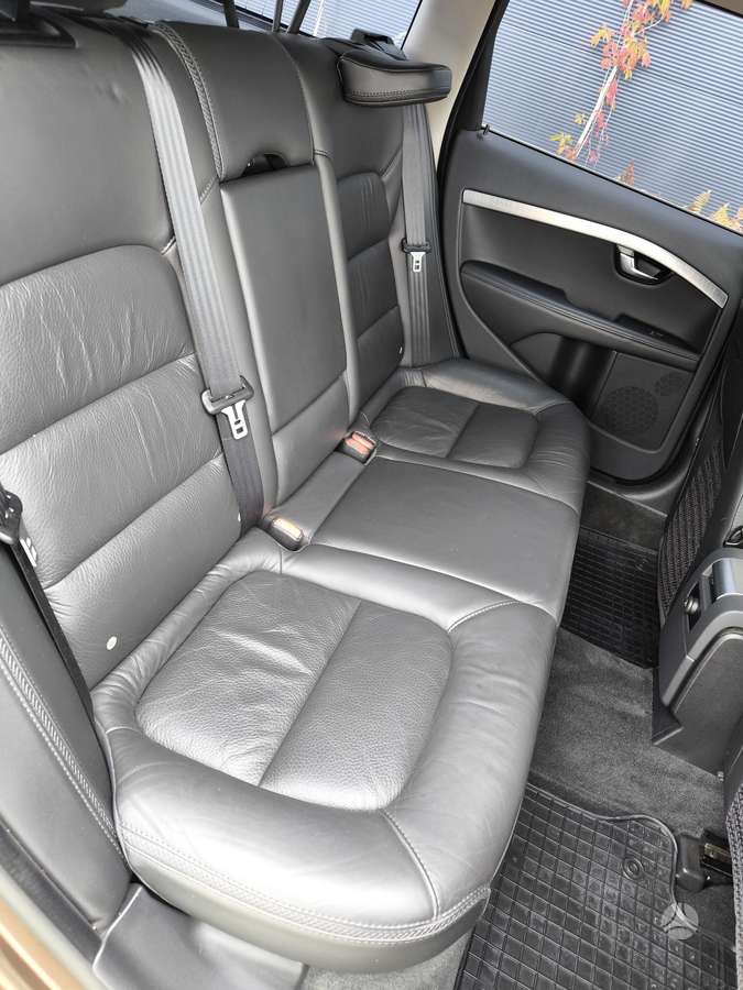 Volvo XC70, 2.4 l., universalas