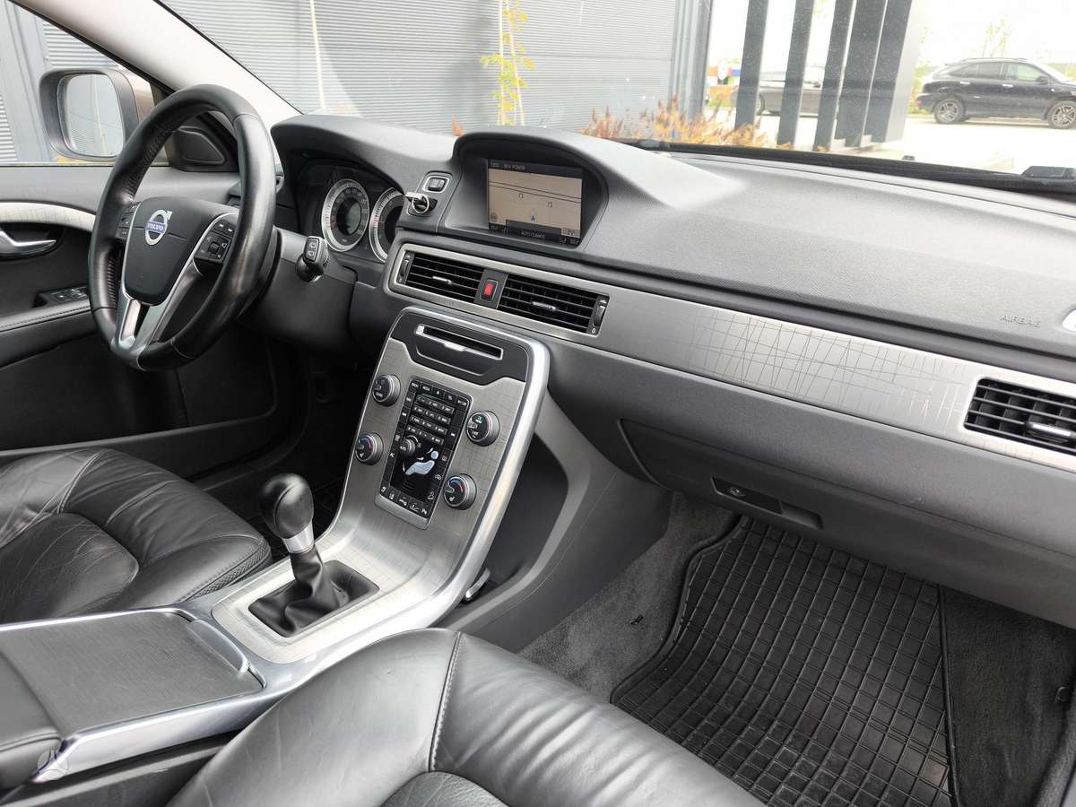 Volvo XC70, 2.4 l., universalas