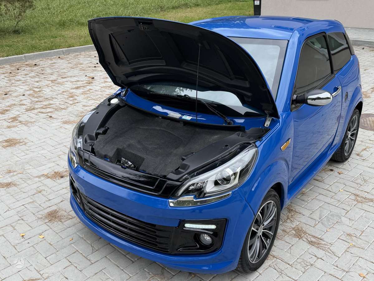 Ligier JS50, 0.5 l., hečbekas