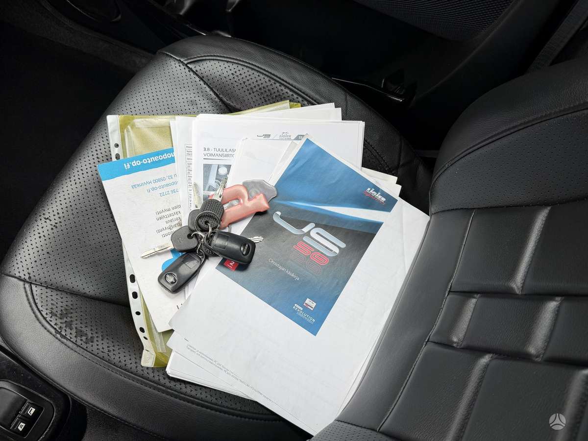 Ligier JS50, 0.5 l., hatchback