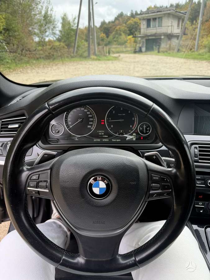 BMW 520, Универсал