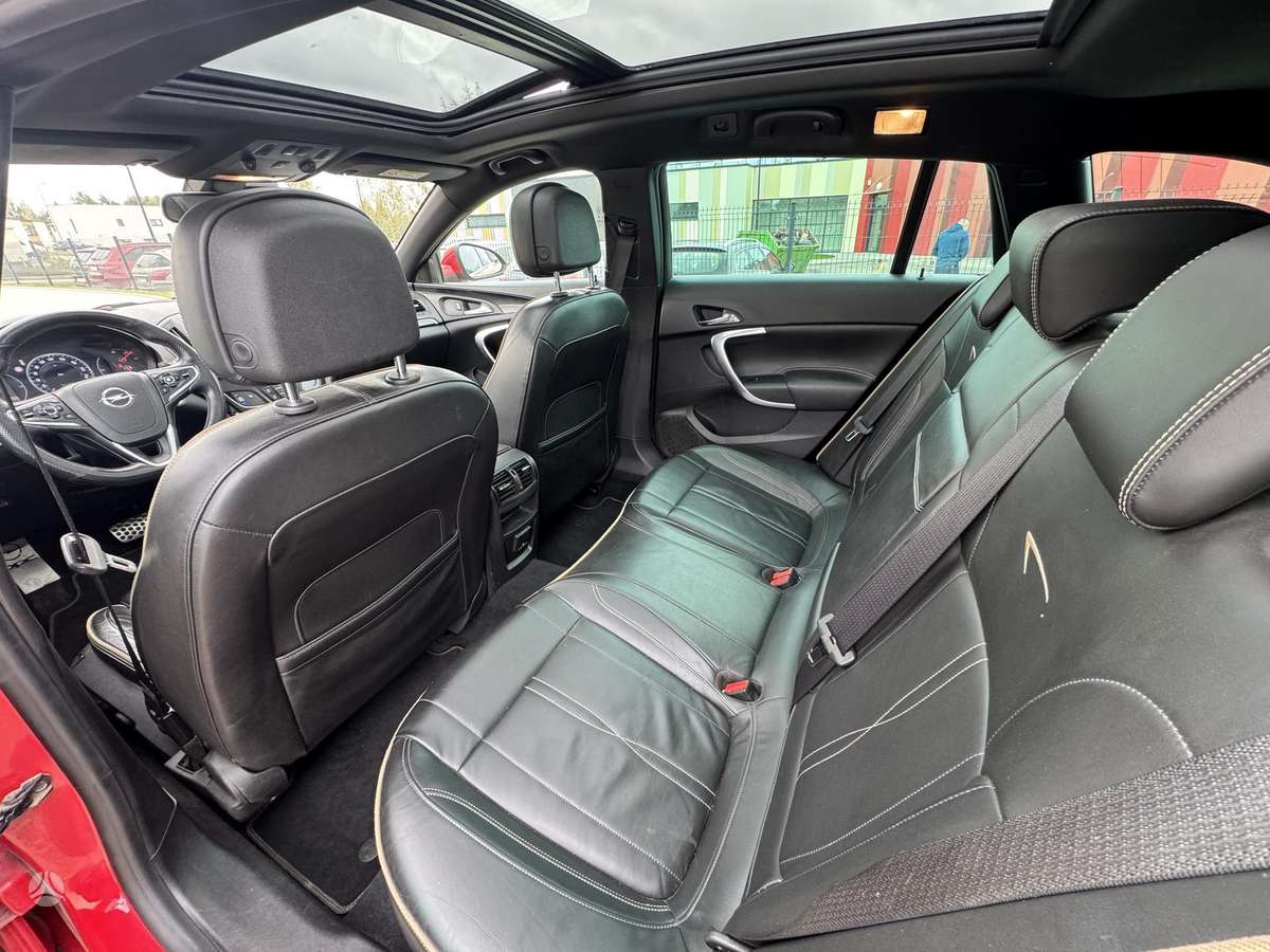 Opel Insignia, 2.0 l., wagon