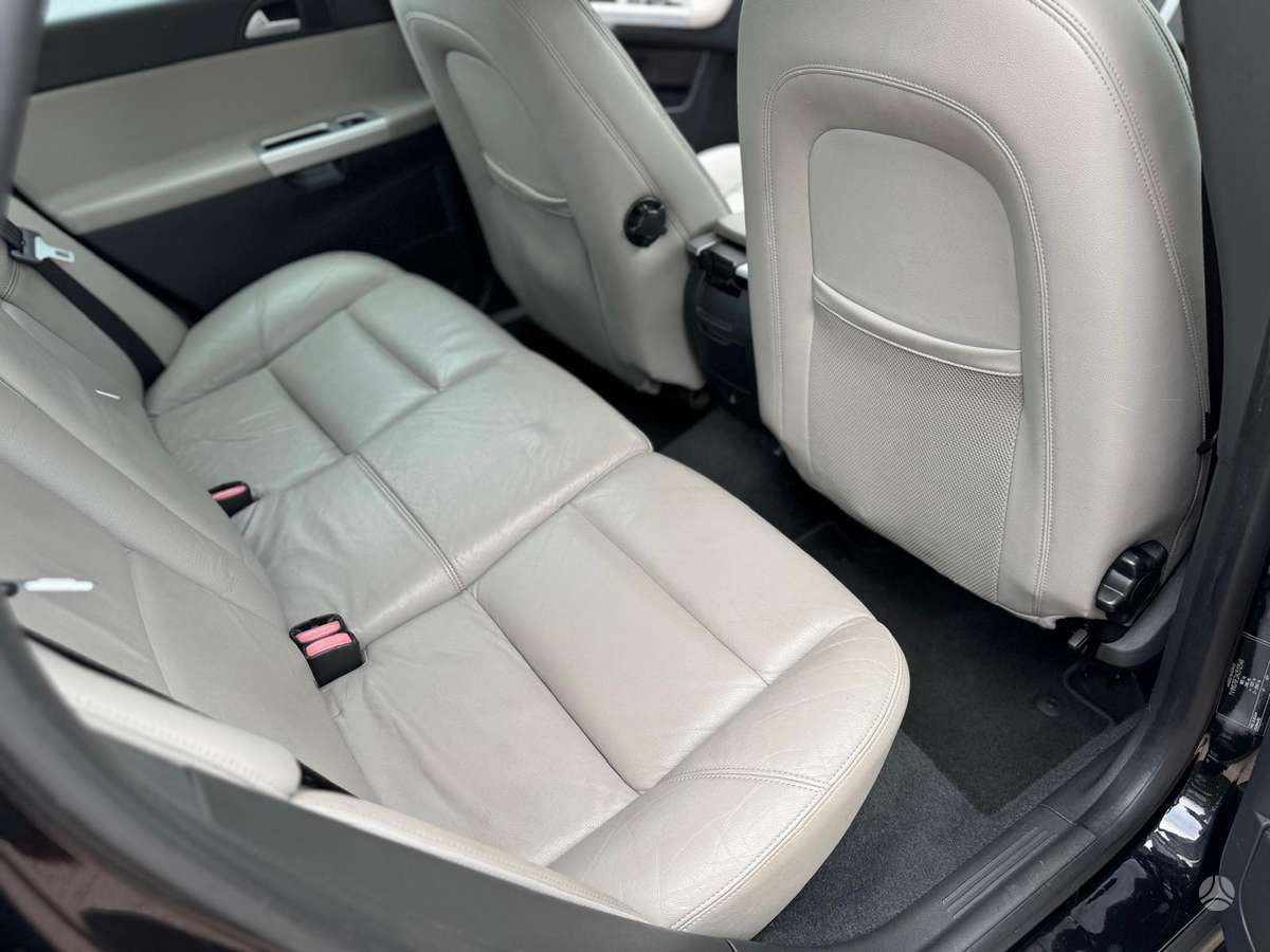 Volvo S40, 1.6 l., Седан