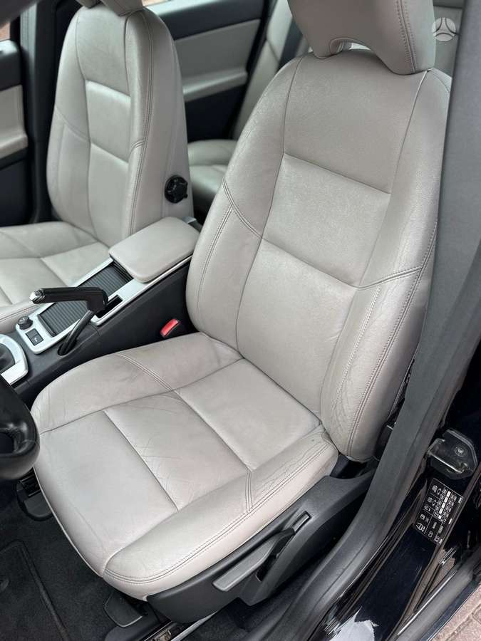 Volvo S40, 1.6 l., Седан
